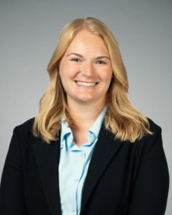 Headshot Image for Caroline Elmer
